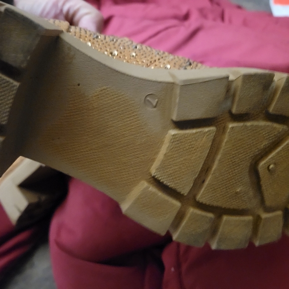 Woman's 7 boots - Picture 10 of 10